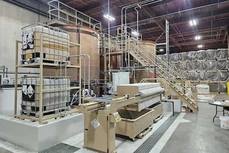 Sistema batch filtro prensa Beckart para aguas residuales industriales